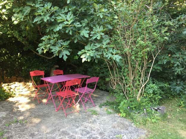 Les Aiguieres En Provence Acomodação com café da manhã Suze-la-Rousse Exterior foto