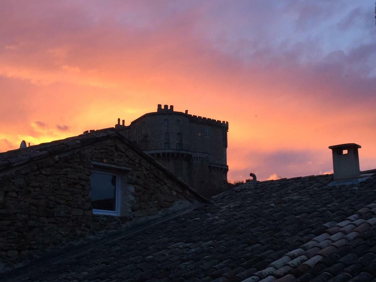Les Aiguieres En Provence Acomodação com café da manhã Suze-la-Rousse Exterior foto